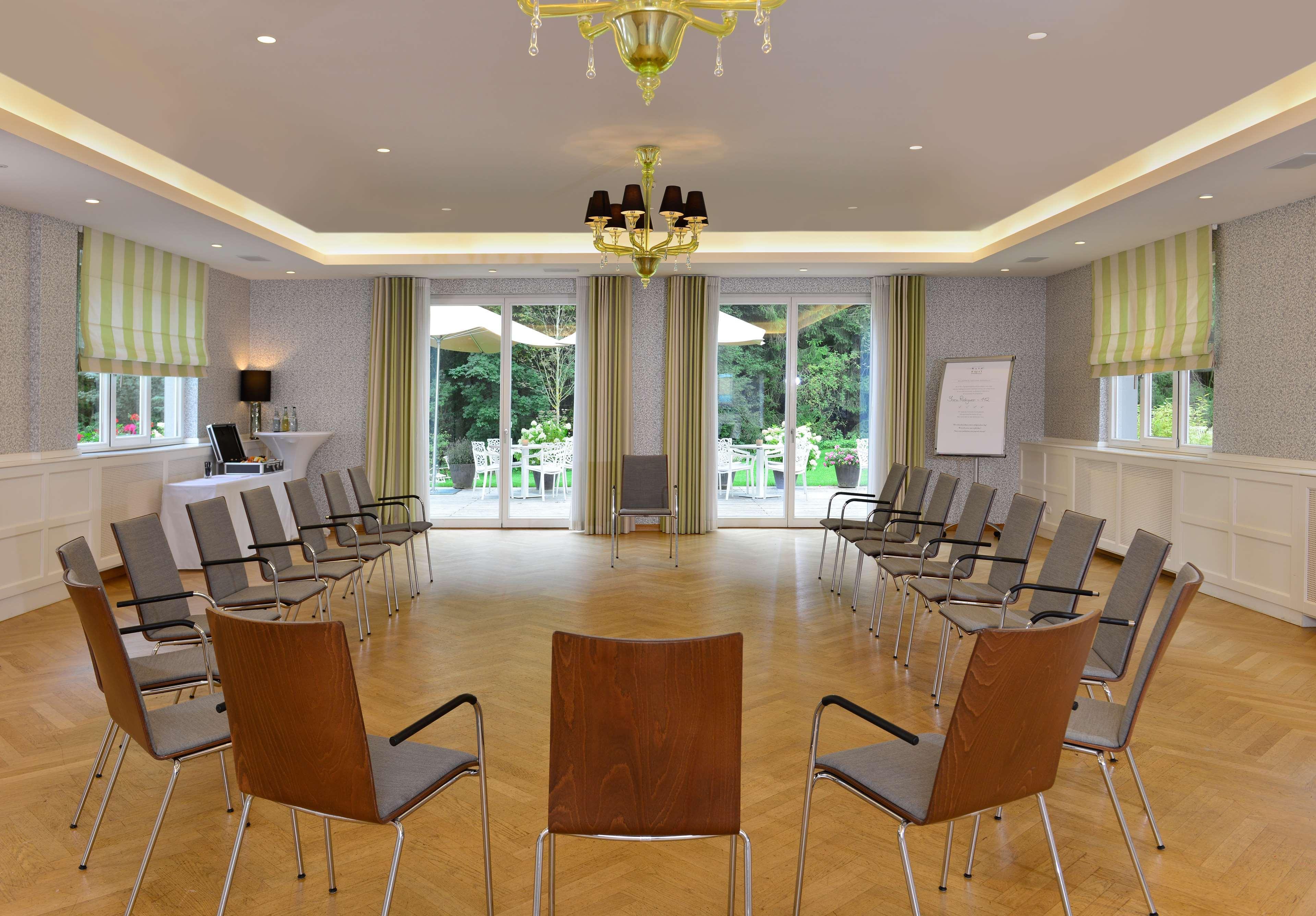 Hotel Waldhotel 4*